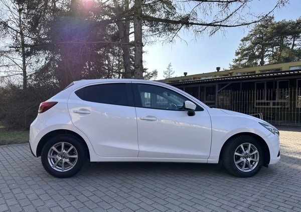 Mazda 2 cena 47999 przebieg: 111600, rok produkcji 2017 z Warszawa małe 254